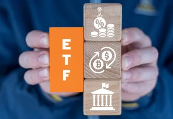 Ether ETFs Extend Weekly Run With $27M Inflow as Bitcoin Loses $61.5M