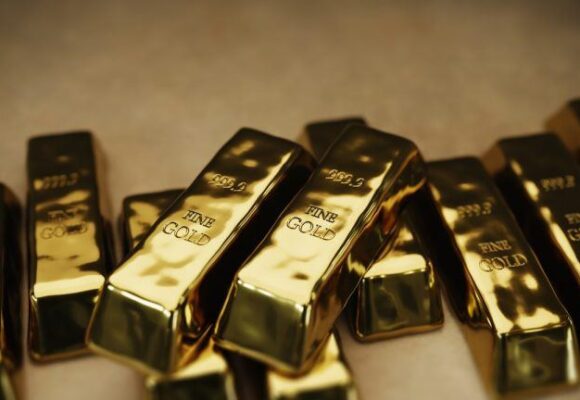 Bitfinex Signals Start of Bitcoin Price Bull Phase as Gold Tie Peaks